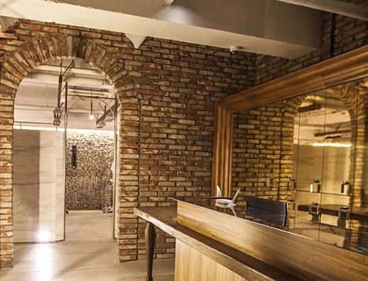 LEEKAJA HAIRBIS (Hongdae Branch)