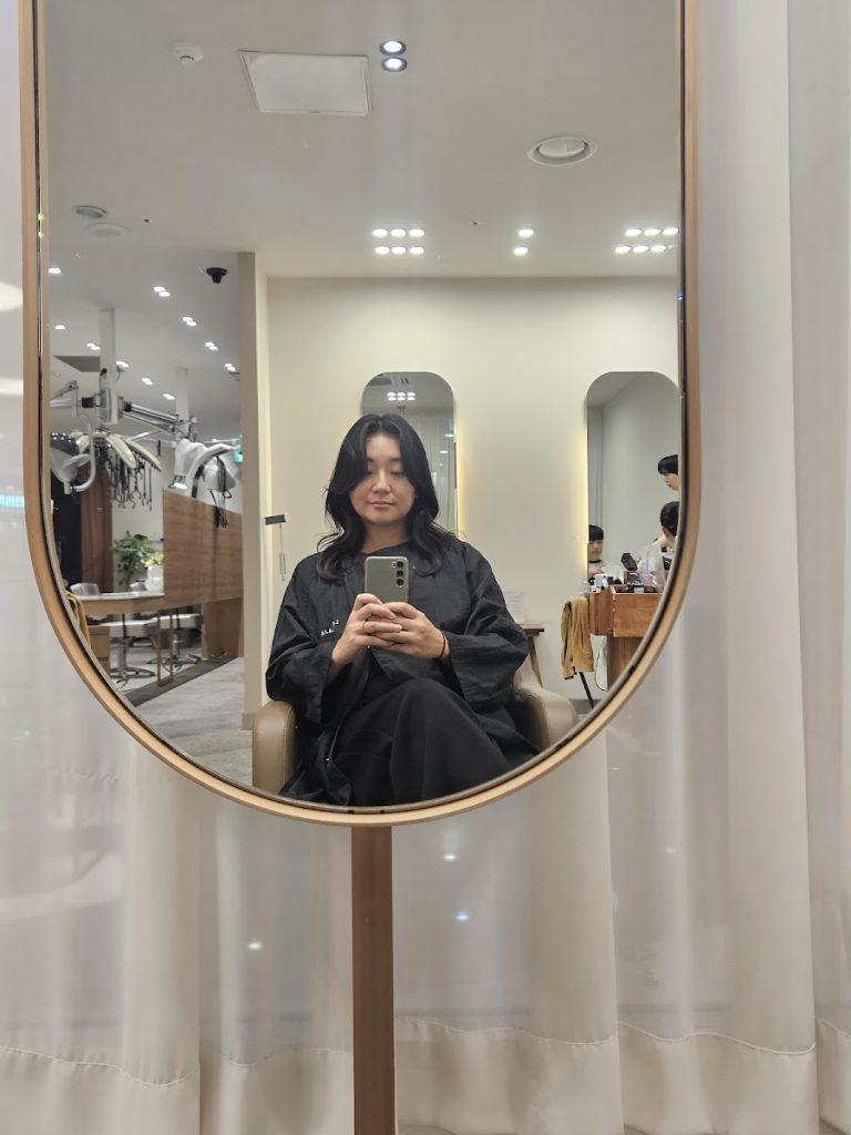 LEEKAJA HAIRBIS (LOTTE Mart Zettaplex Jamsil Store Branch)