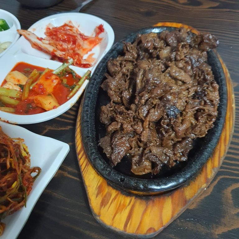 Seongsu Retro Nopo Eatery (Budget Korean Food) – Seongdong, Seoul