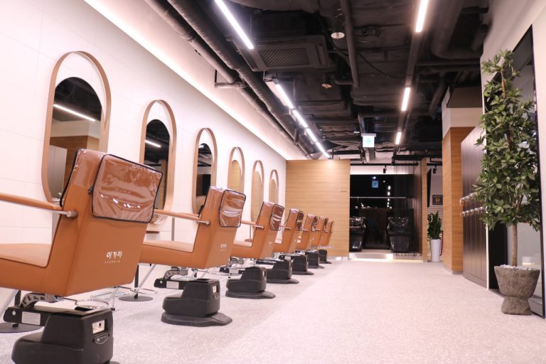 Leekaja Hair Bis Sinchon E-Mart Branch